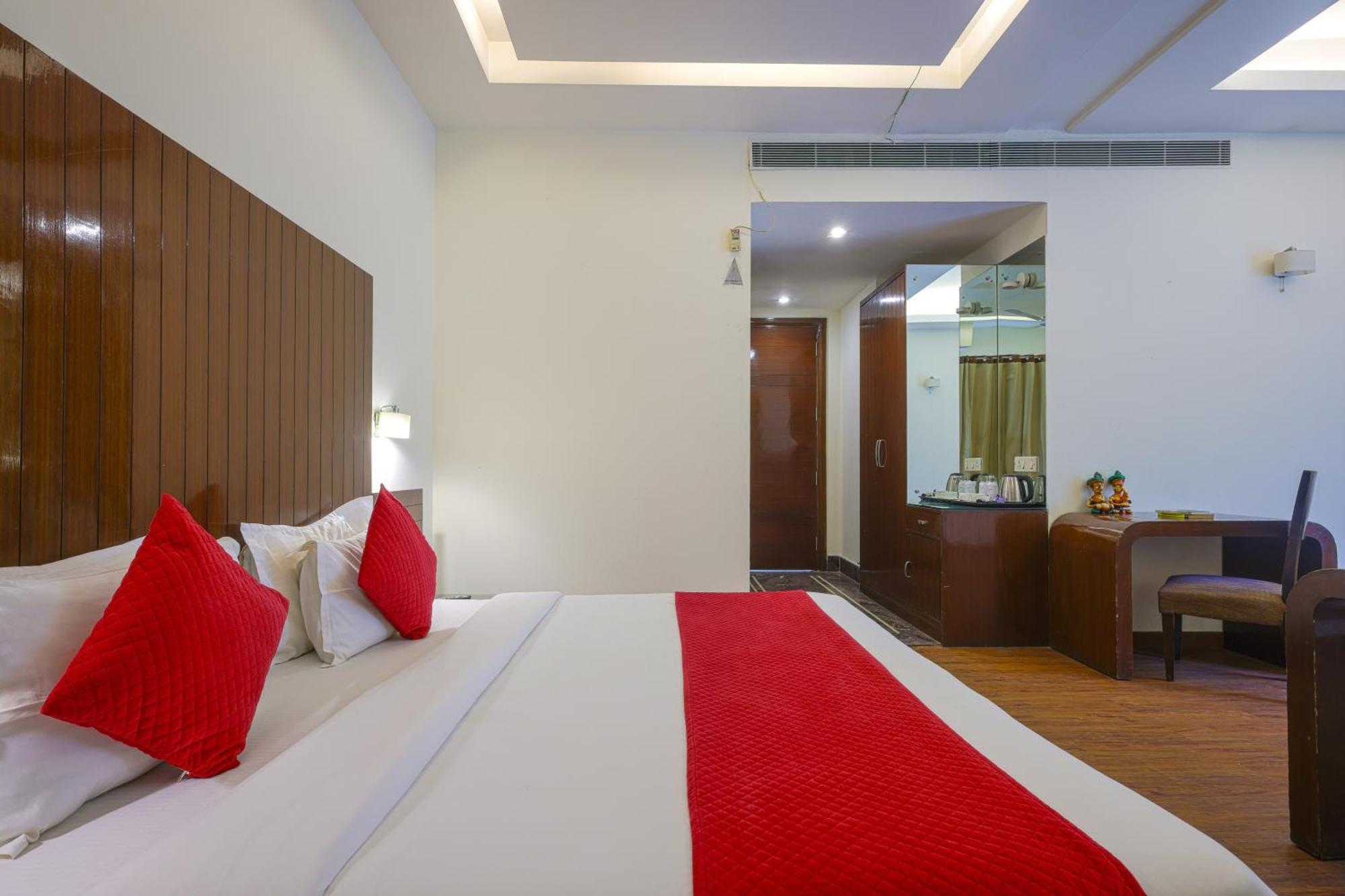 Hotel Haris Mg Road Gurugram Gurgaon Exterior foto